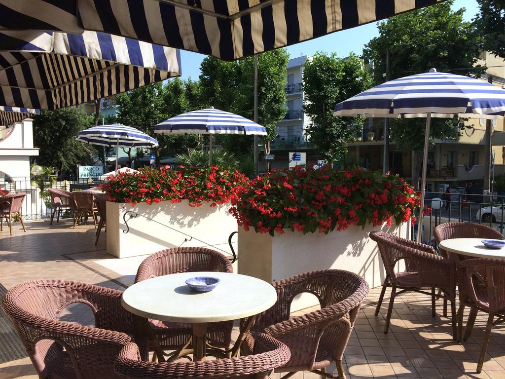 Hotel Cobalto Ріміні Екстер'єр фото