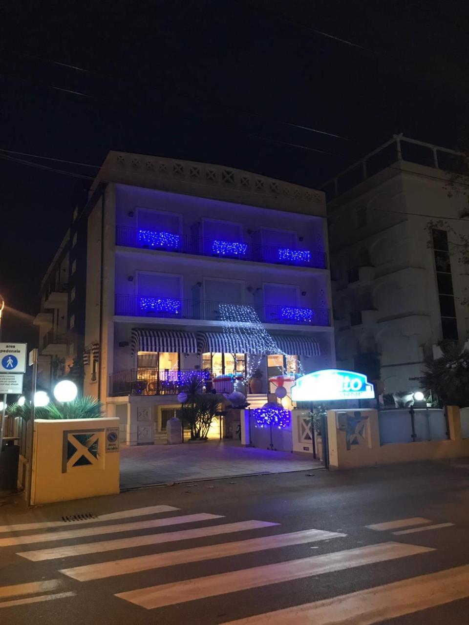 Hotel Cobalto Ріміні Екстер'єр фото